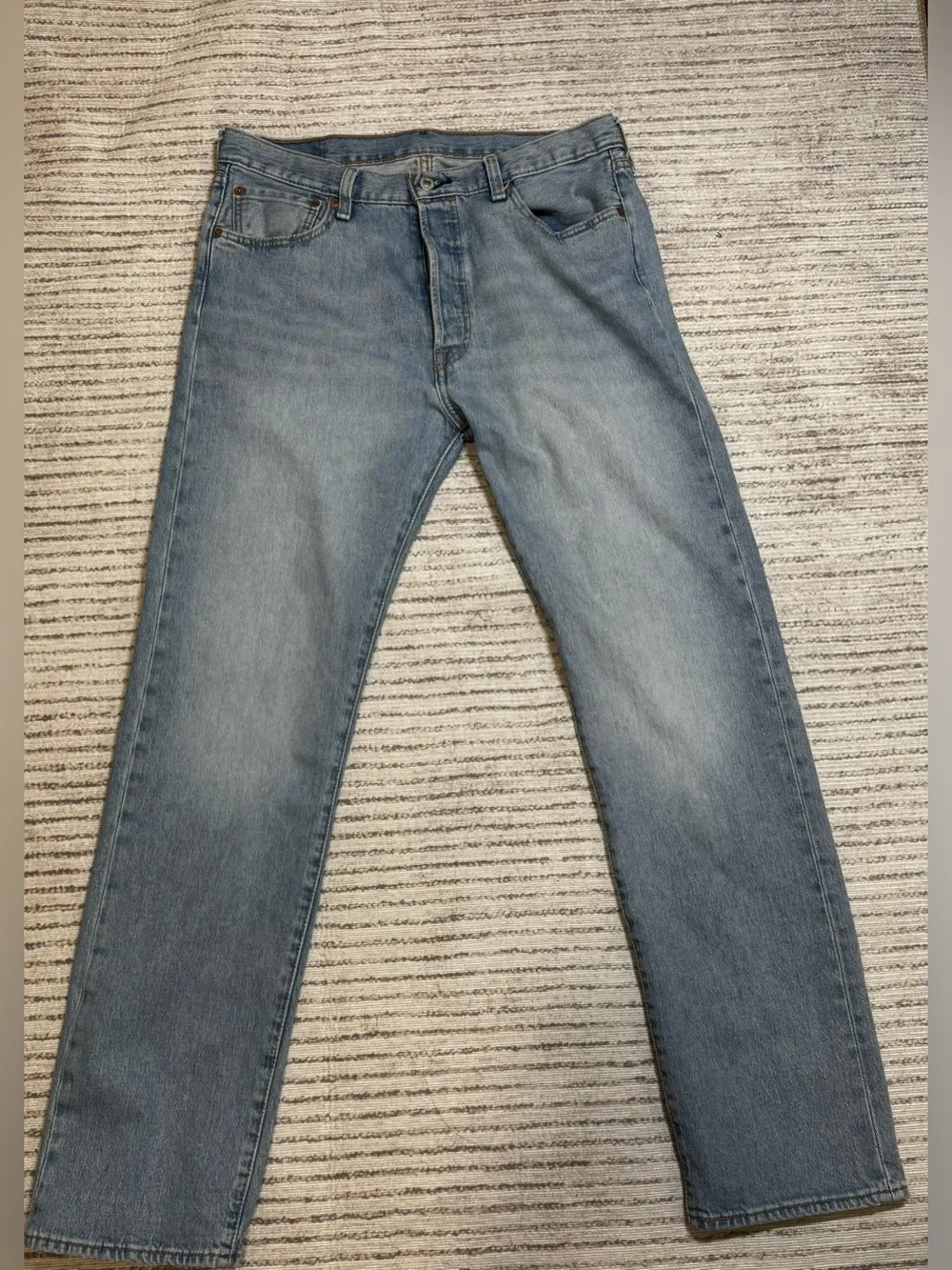 Levi’s 501 Light Wash Straight Leg Jeans 34x34 Classic Fit